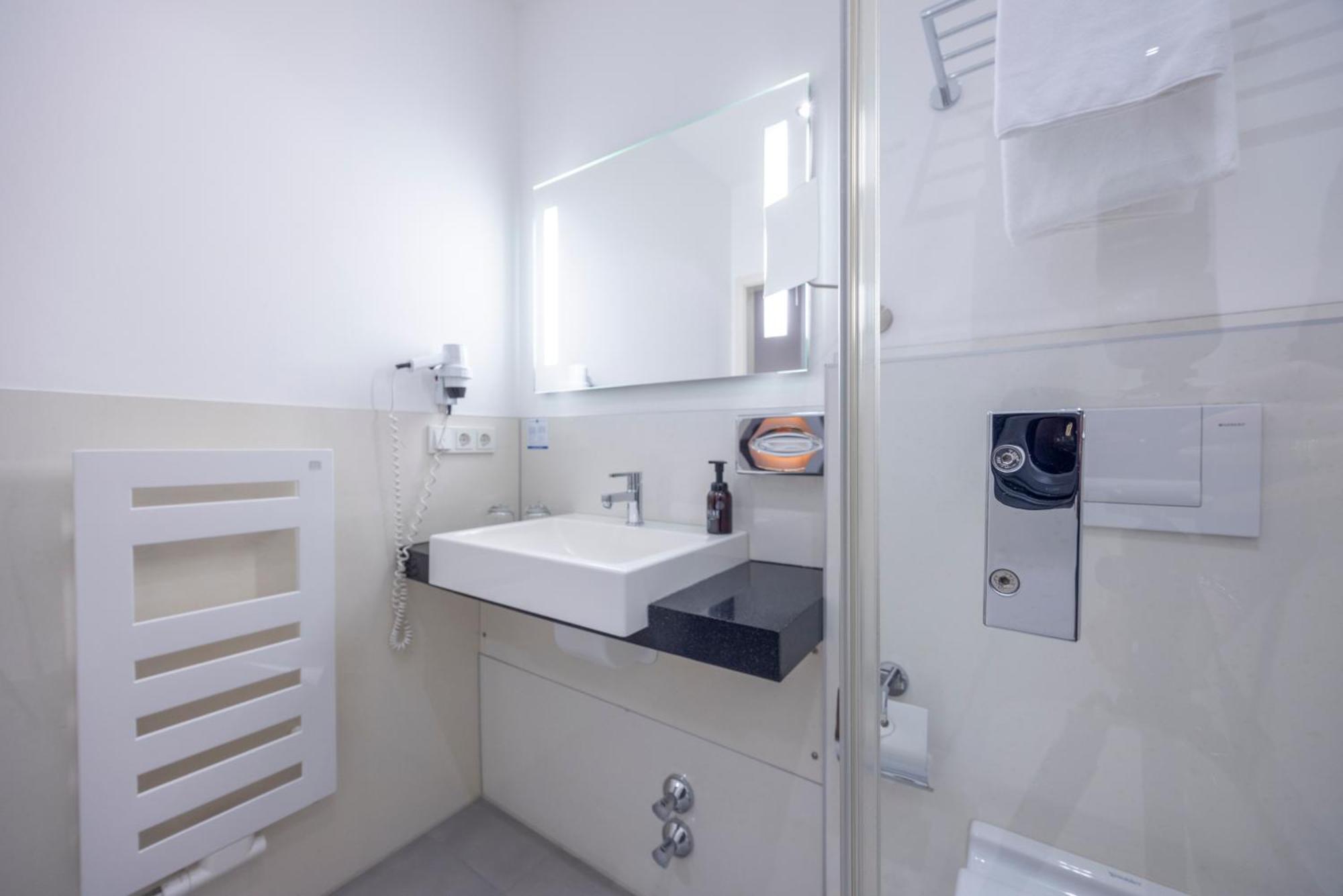Fletcher Waldhotel Nordrhein-Westfalen Heiligenhaus Esterno foto